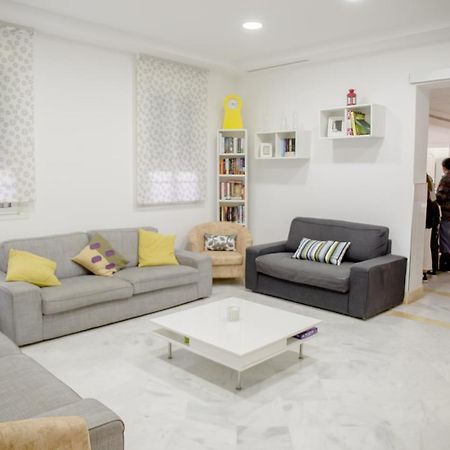 Colegio Mayor Careu - Women Only - University Community Σεβίλλη Εξωτερικό φωτογραφία