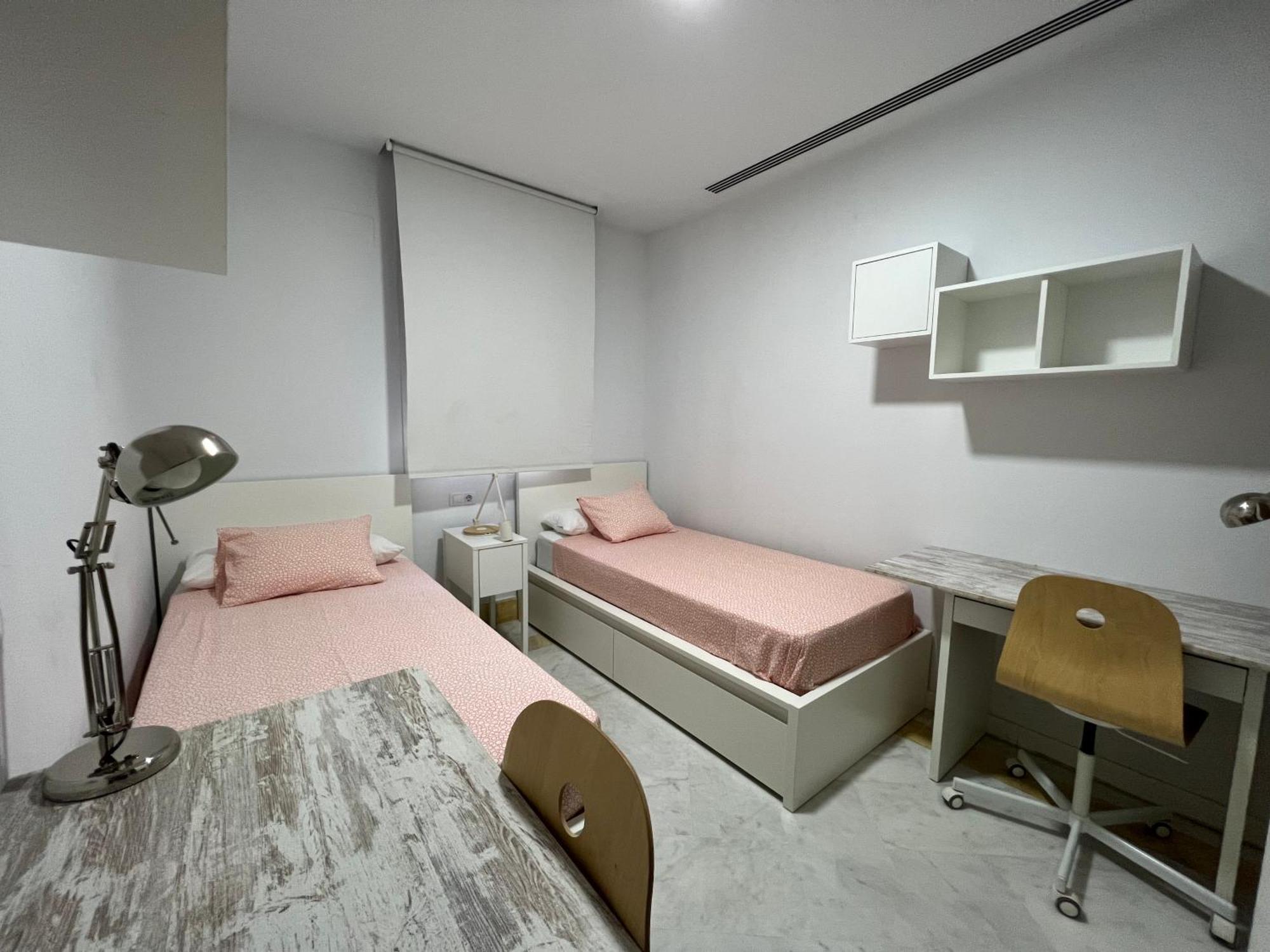 Colegio Mayor Careu - Women Only - University Community Σεβίλλη Εξωτερικό φωτογραφία